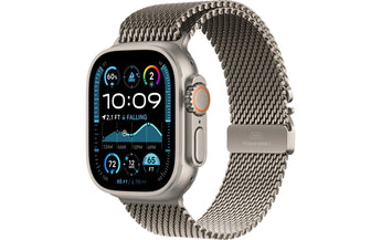 Apple Watch Ultra 2 Natural Titanium Milanese Loop Natural M
